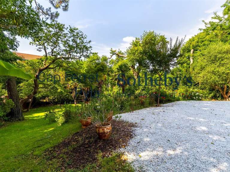Maison Arcachon - 6 chambres - 302m²