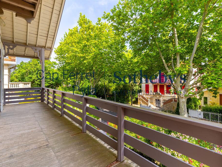 House Arcachon