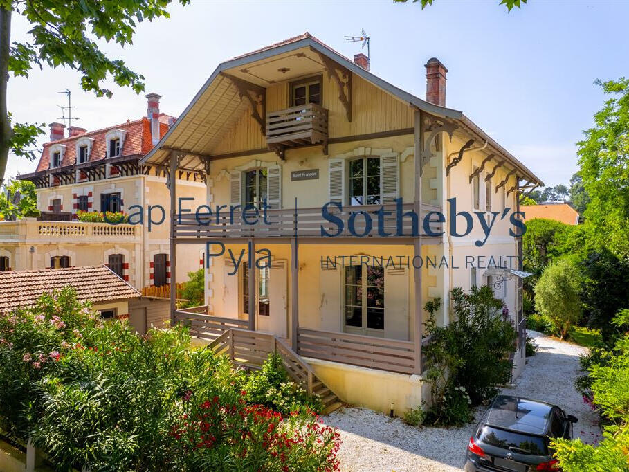 House Arcachon