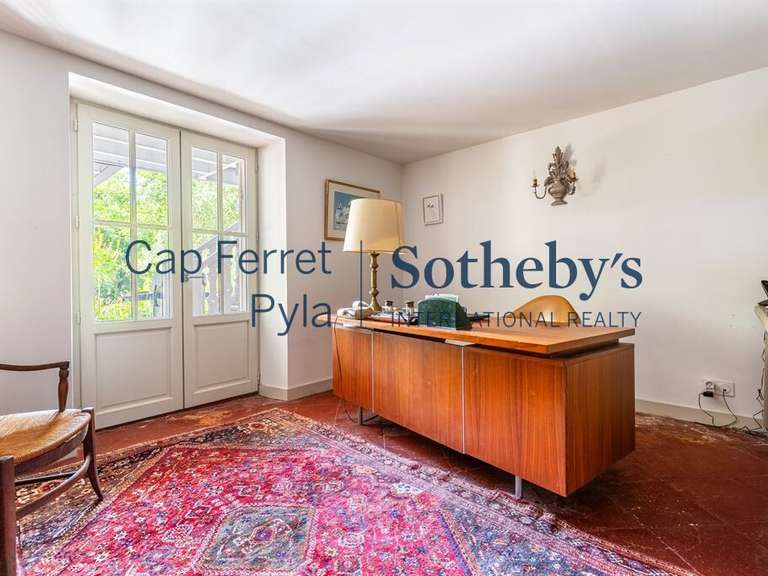 Maison Arcachon - 6 chambres - 302m²