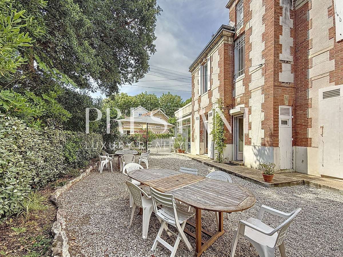 House Arcachon