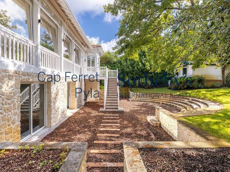 Maison Arcachon - 6 chambres - 289m²