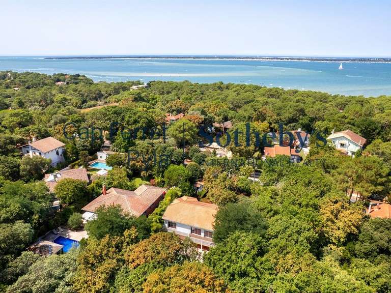 Maison Arcachon - 6 chambres - 289m²