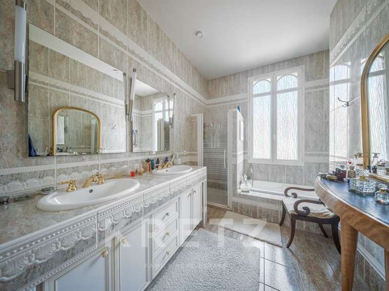 Maison Arcachon - 8 chambres - 465m²