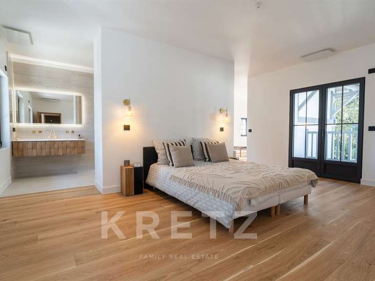 Maison Arcachon - 6 chambres - 410m²