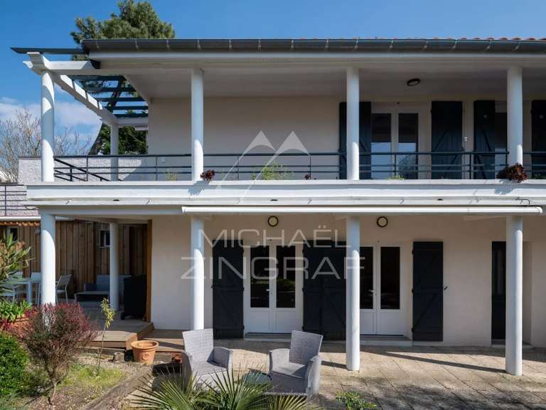 Maison Arcachon - 4 chambres - 149m²