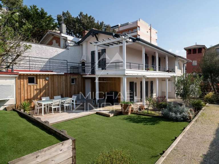 Maison Arcachon - 4 chambres - 149m²