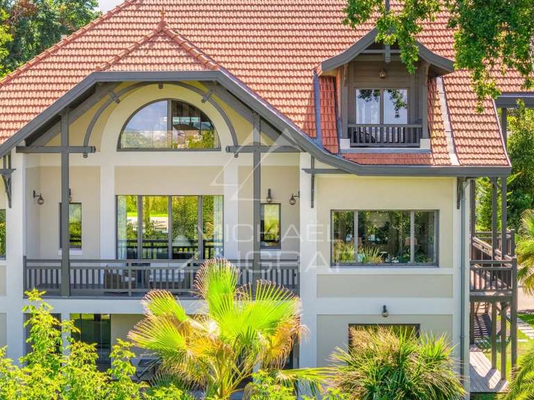 Maison Arcachon - 7 chambres - 570m²
