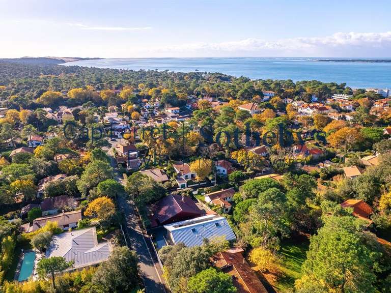 Maison Arcachon - 5 chambres - 203m²