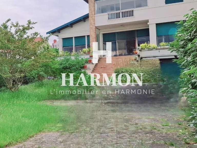 Maison Arcachon - 9 chambres - 380m²