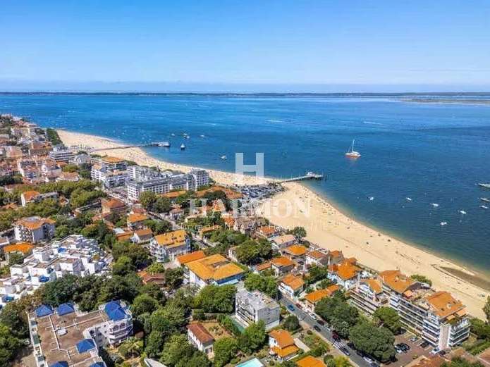 Maison Arcachon - 9 chambres - 380m²