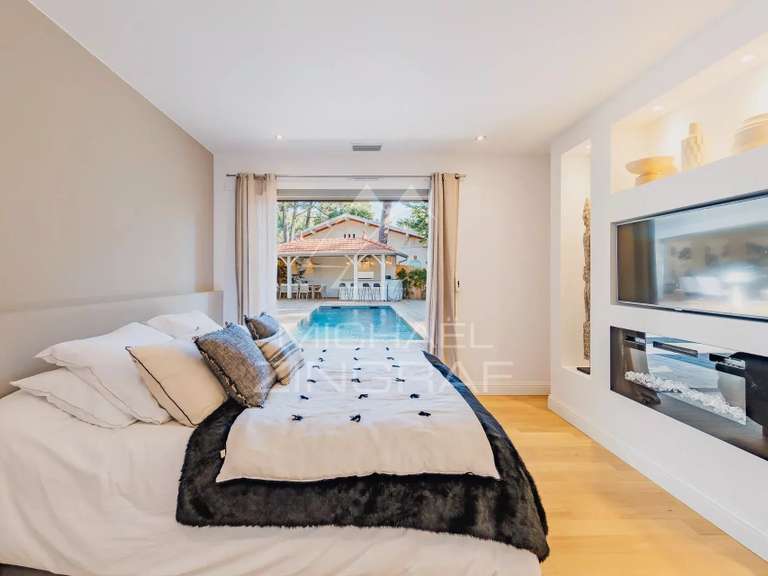 House Arcachon - 5 bedrooms - 226m²