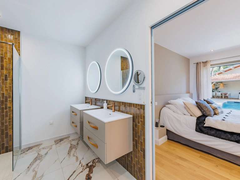 Maison Arcachon - 5 chambres - 223m²