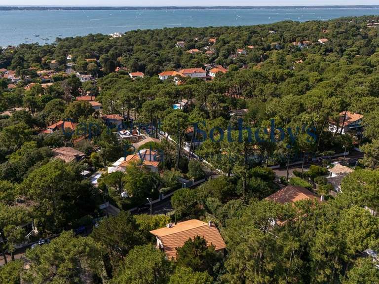House Arcachon - 6 bedrooms - 236m²