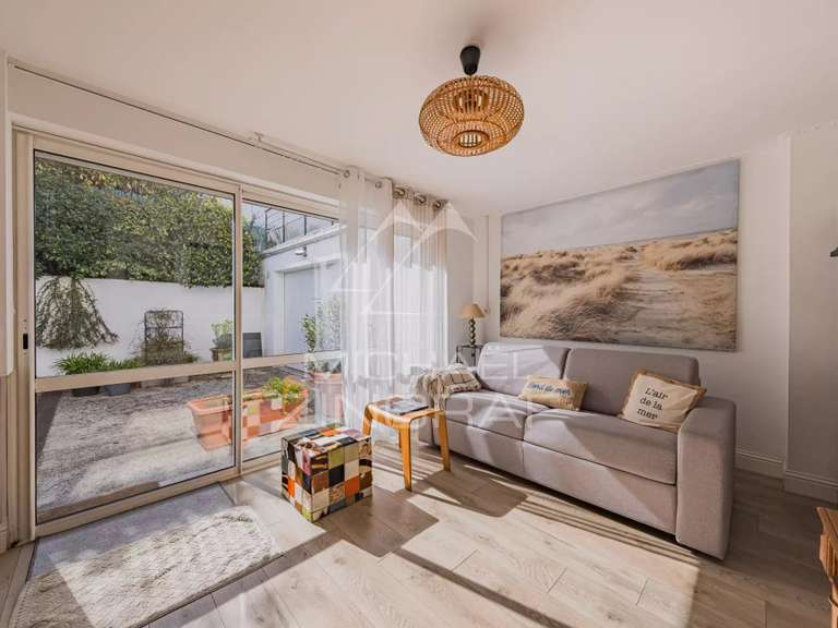 Maison Arcachon - 4 chambres - 207m²