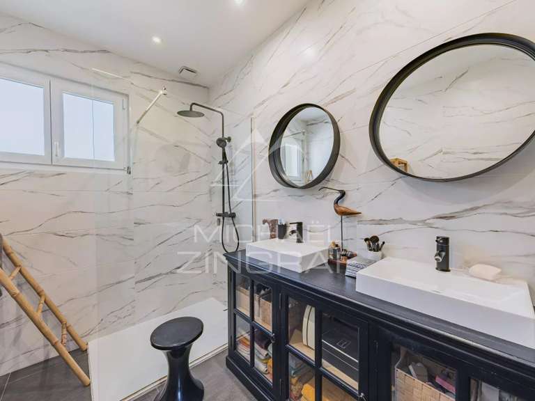 Maison Arcachon - 4 chambres - 207m²