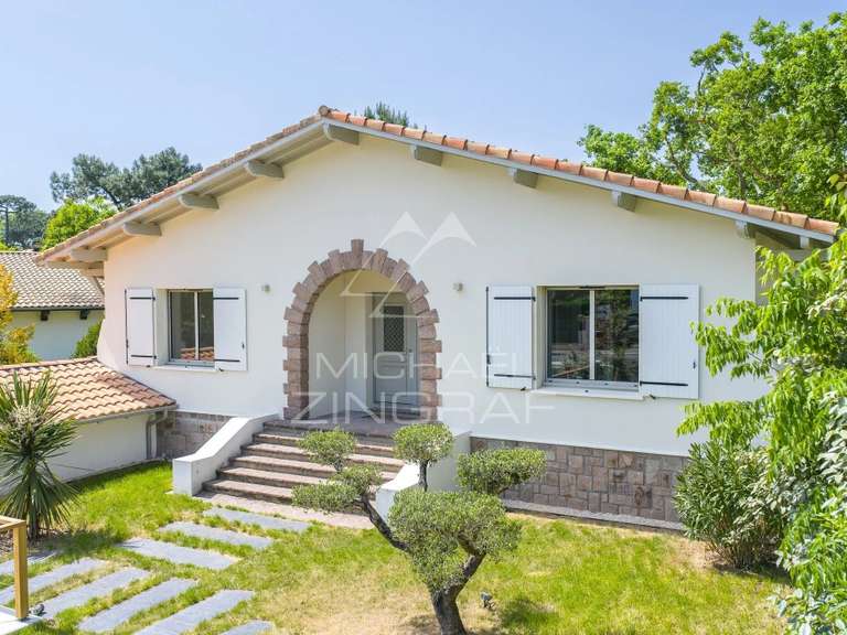House Arcachon - 5 bedrooms - 202m²