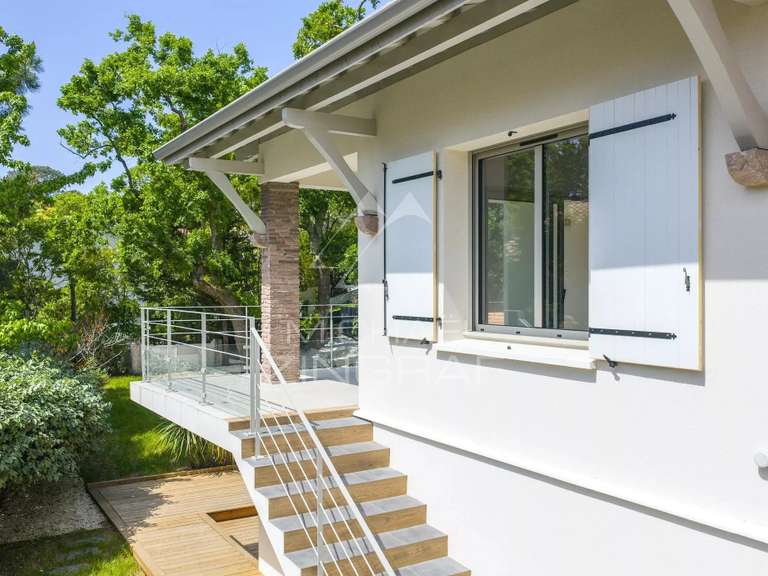 House Arcachon - 5 bedrooms - 202m²