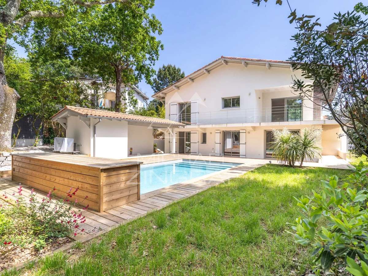 House Arcachon