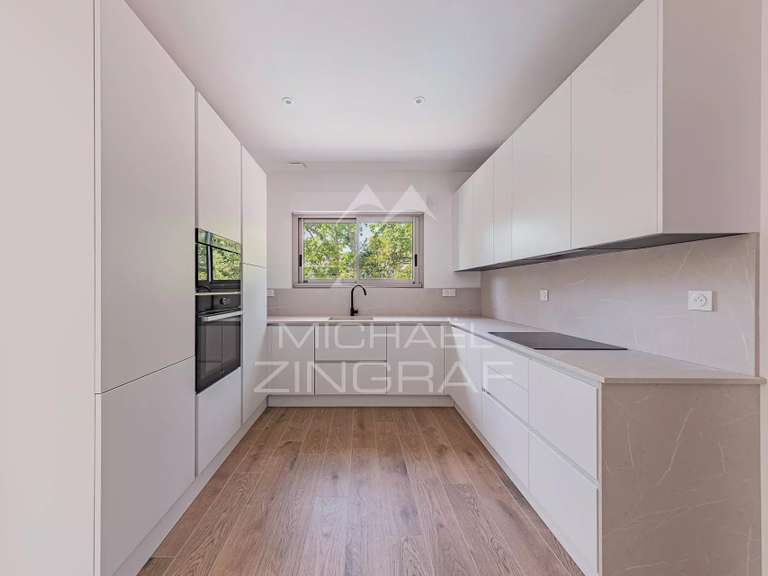 House Arcachon - 5 bedrooms - 202m²