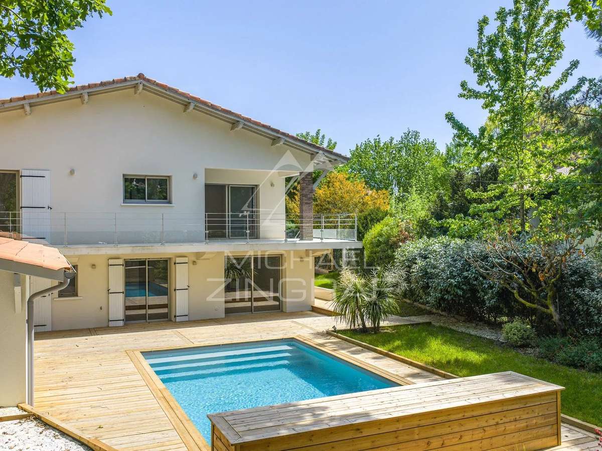 House Arcachon
