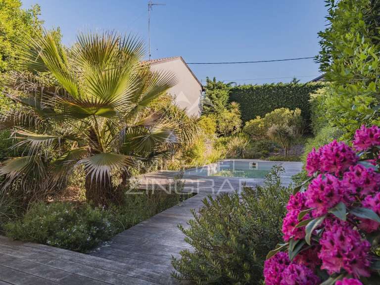 Maison Arcachon - 3 chambres - 204m²