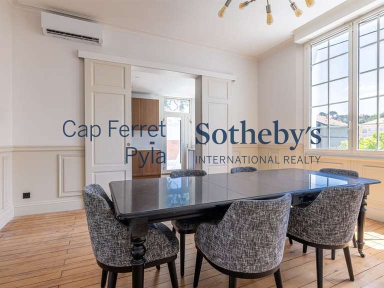 Maison Arcachon - 9 chambres - 472m²