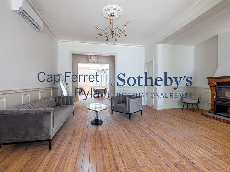 Maison Arcachon - 9 chambres - 472m²