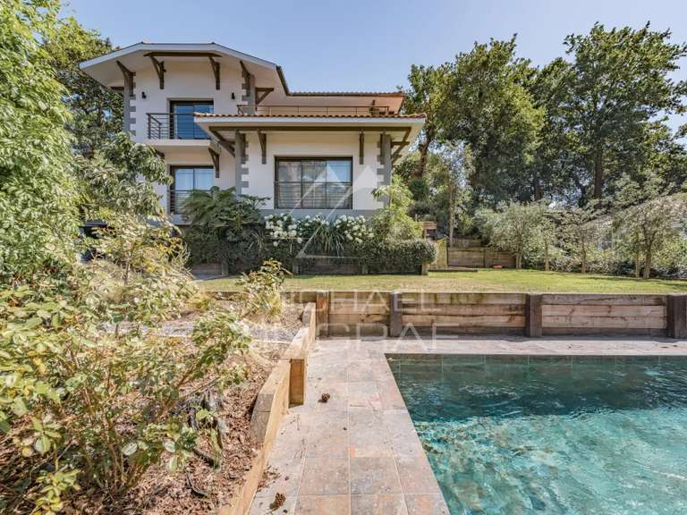 Maison Arcachon - 274m²
