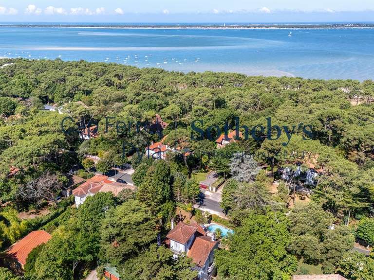 Maison Arcachon - 6 chambres - 250m²