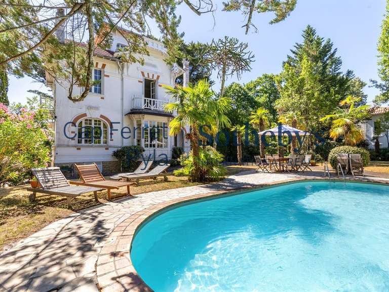 Maison Arcachon - 6 chambres - 250m²