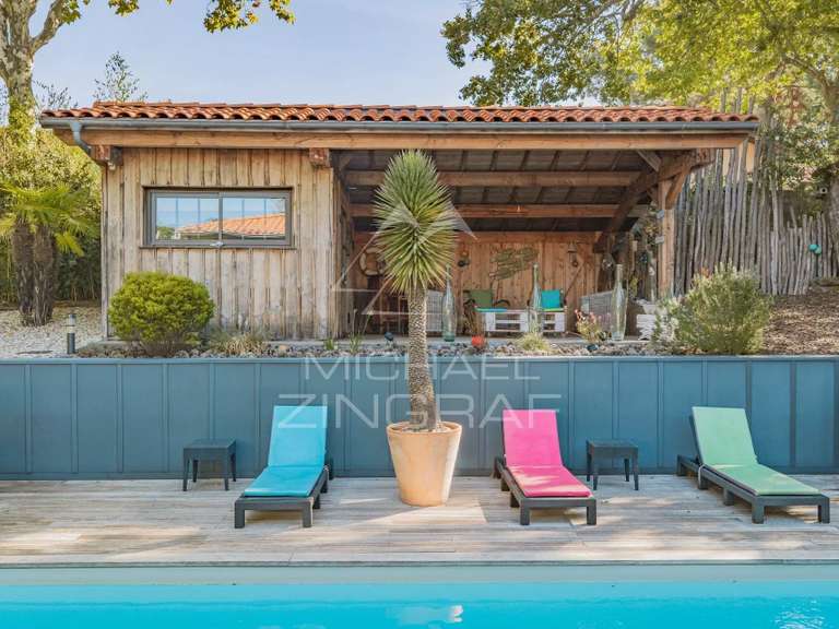 House Arcachon - 2 bedrooms - 185m²