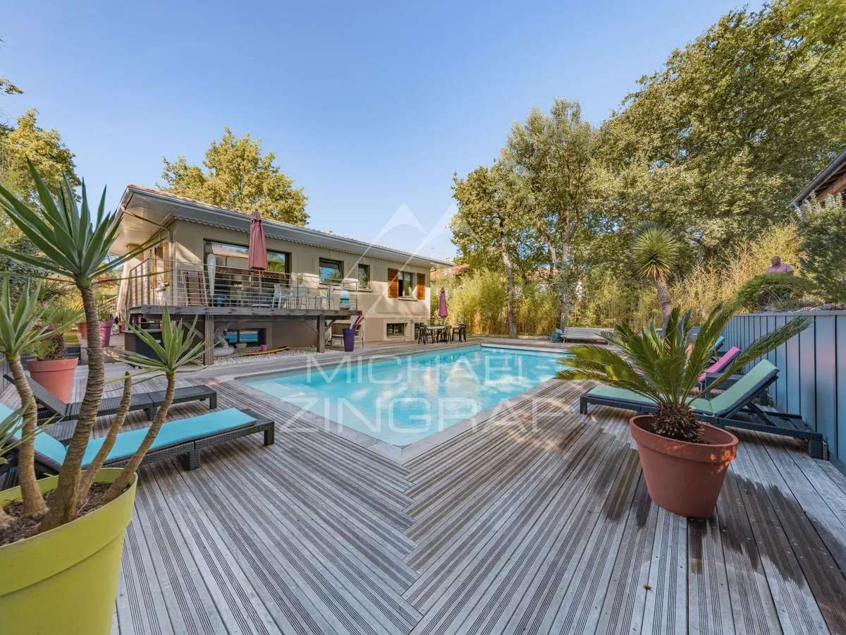 House Arcachon