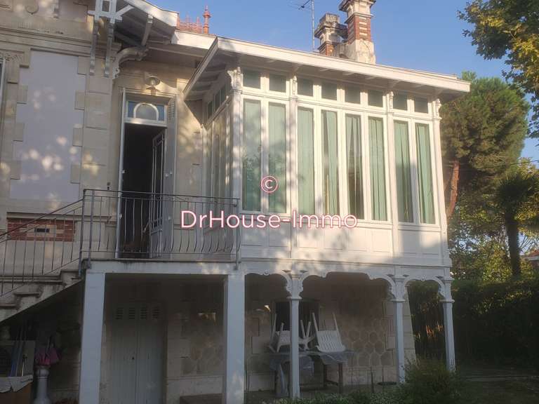 Villa Arcachon - 5 chambres - 206m²