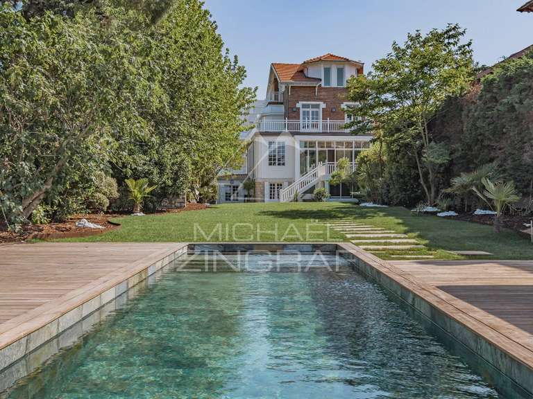 Villa Arcachon - 9 chambres - 510m²