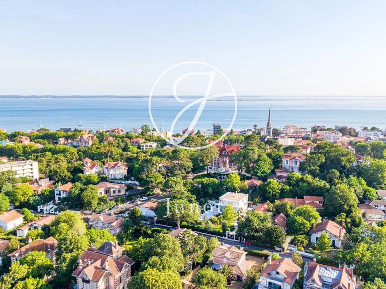 Villa Arcachon - 8 chambres - 300m²