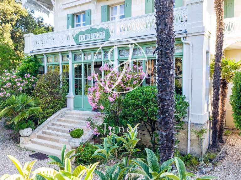 Villa Arcachon - 8 chambres - 300m²
