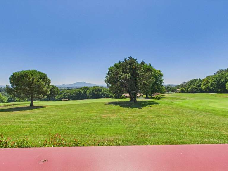 Appartement Arcangues - 2 chambres - 66m²