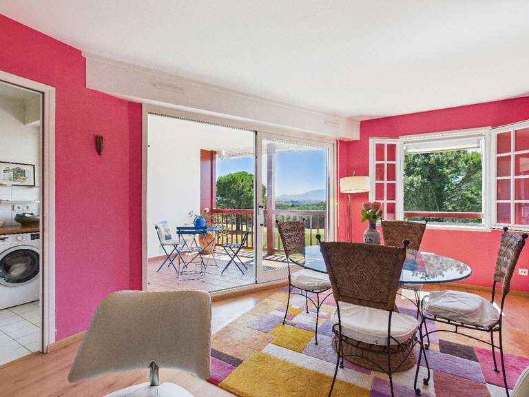 Appartement Arcangues - 2 chambres - 66m²