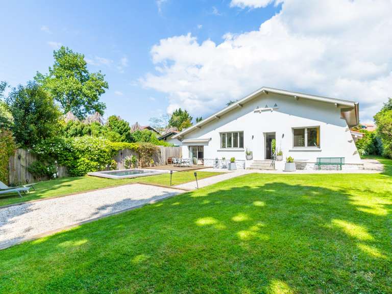 House Arcangues - 3 bedrooms - 160m²