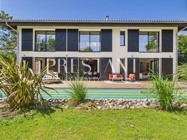 Maison Arcangues - 5 chambres - 310m²