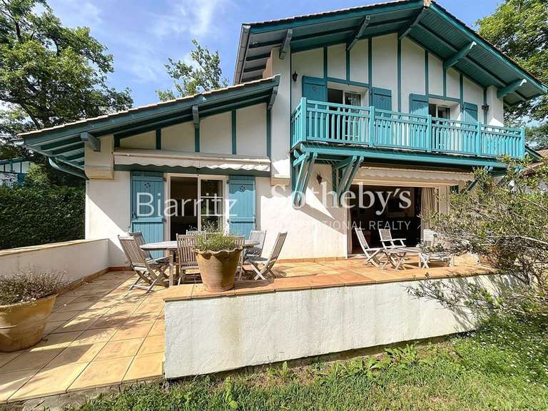 Maison Arcangues - 5 chambres - 225m²