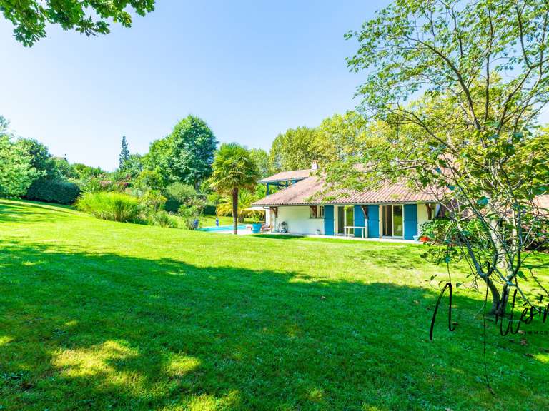 House Arcangues - 5 bedrooms - 300m²