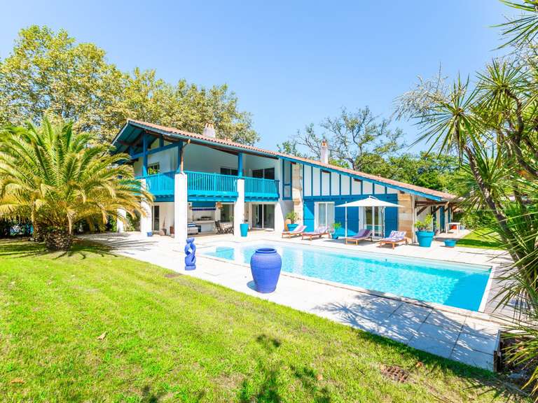 Maison Arcangues - 5 chambres - 300m²