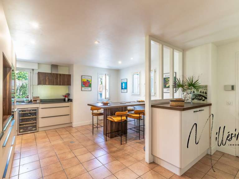 House Arcangues - 5 bedrooms - 300m²