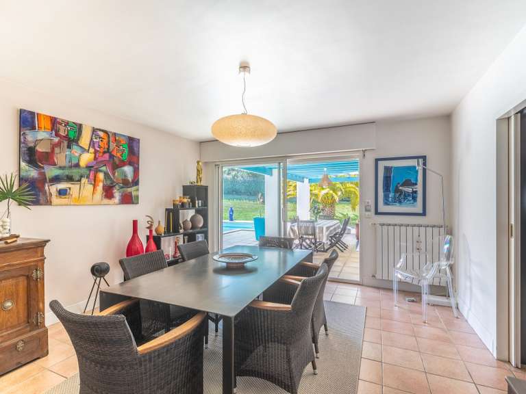 House Arcangues - 5 bedrooms - 300m²