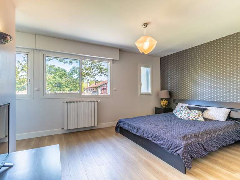 Maison Arcangues - 5 chambres - 300m²