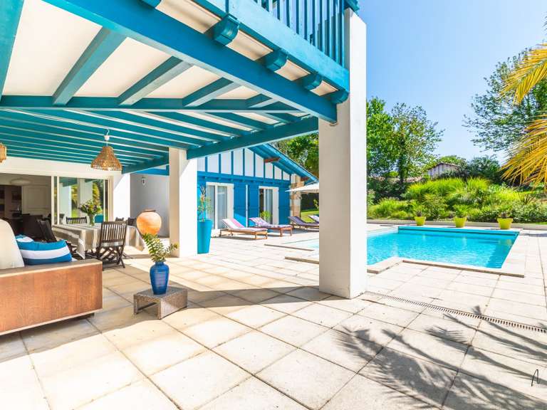 Maison Arcangues - 5 chambres - 300m²