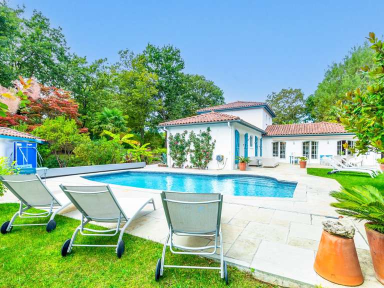 Maison Arcangues - 5 chambres - 200m²