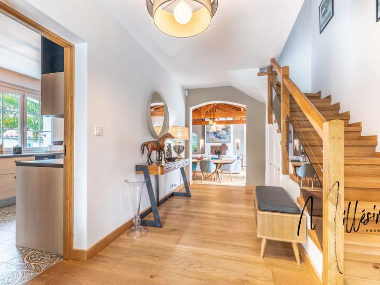House Arcangues - 5 bedrooms - 200m²